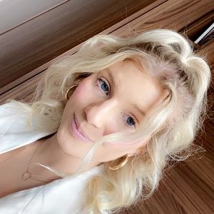 Meet your Posher, Jess